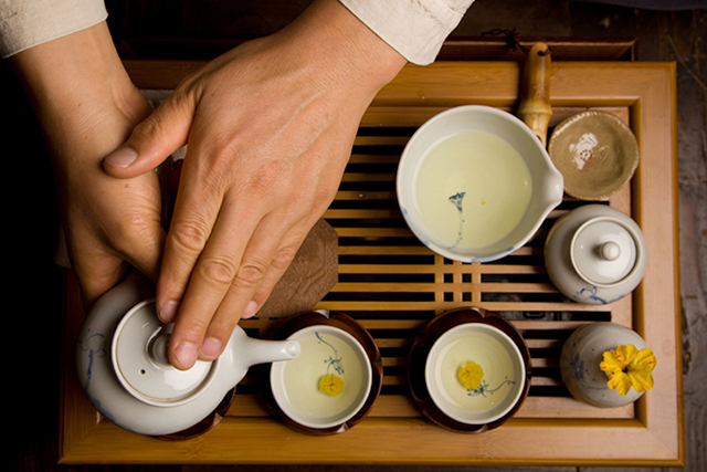 Tiết lộ cách pha trà ngon theo 5 bước chuẩn của trà đạo đỉnh cao